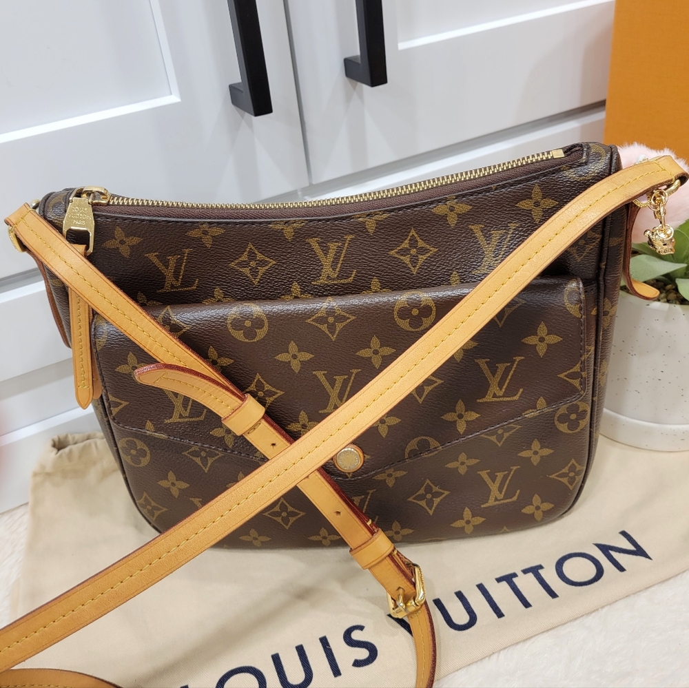 💕DISCONTINUED Very Rare Crossbody/Shoulder LOUIS VUITTON Mabillon Monogram - Picture 4 of 17